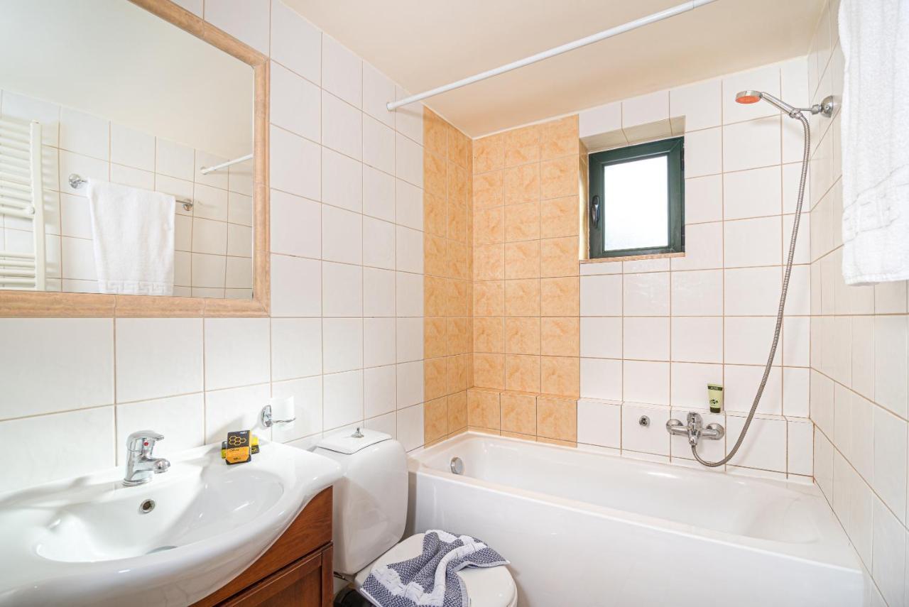 הרסוניסוס Neriides Villas מראה חיצוני תמונה