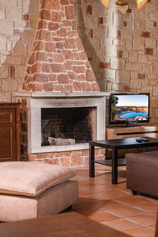 הרסוניסוס Neriides Villas מראה חיצוני תמונה